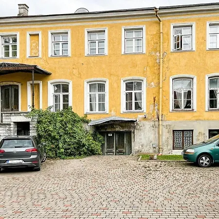 Old Town Place- 2 Parking Spaces Appartement *